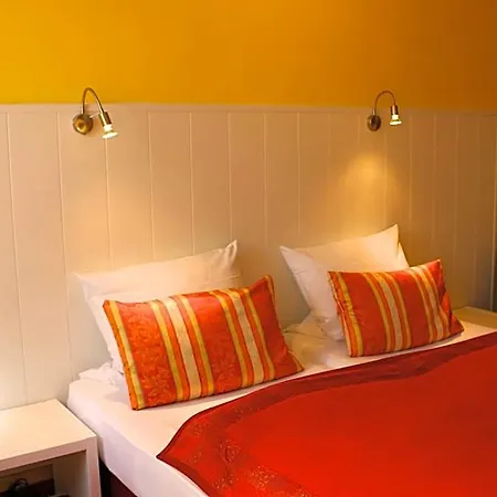 Casa Hotel