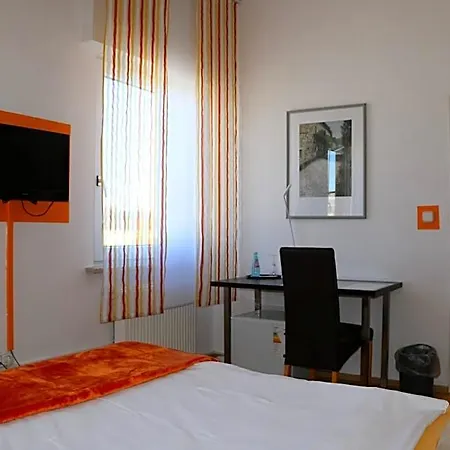 Casa 3* Neu-Isenburg