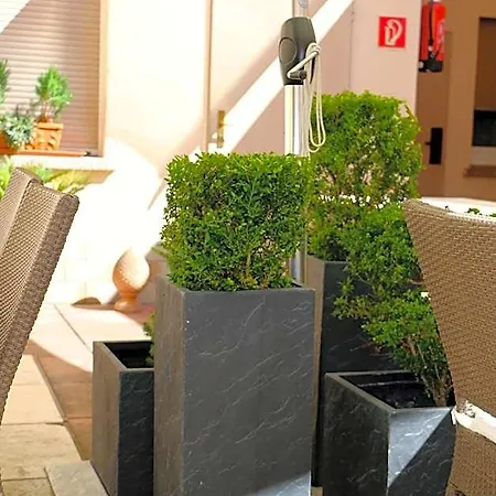 Casa 3* Neu-Isenburg