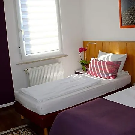 Casa 3*
