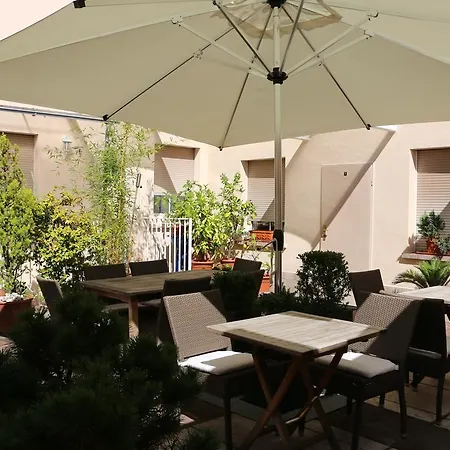 Casa 3* Neu-Isenburg